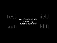 Een volledig automatische vorkhef die pallets tilt met een lading van 1500 kg en een hoogte van 1,8 meter