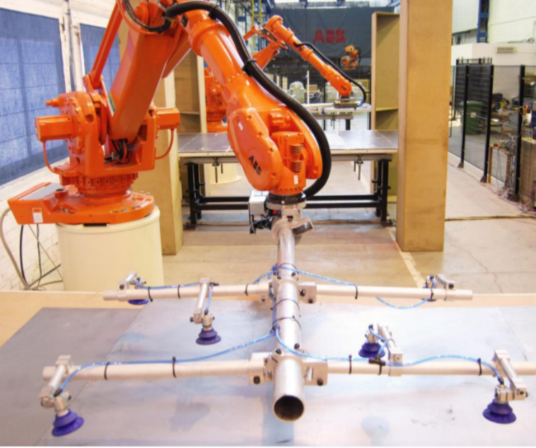Van het de Robotwapen van Kukaabb het Lasseninrichting die Zonnepanelen in Photovoltaic Industrie begrijpen als Schroevedraaier