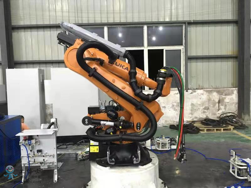 Aanpasbare robotkleding met rubberen kernmaterialen voor lastoepassingen